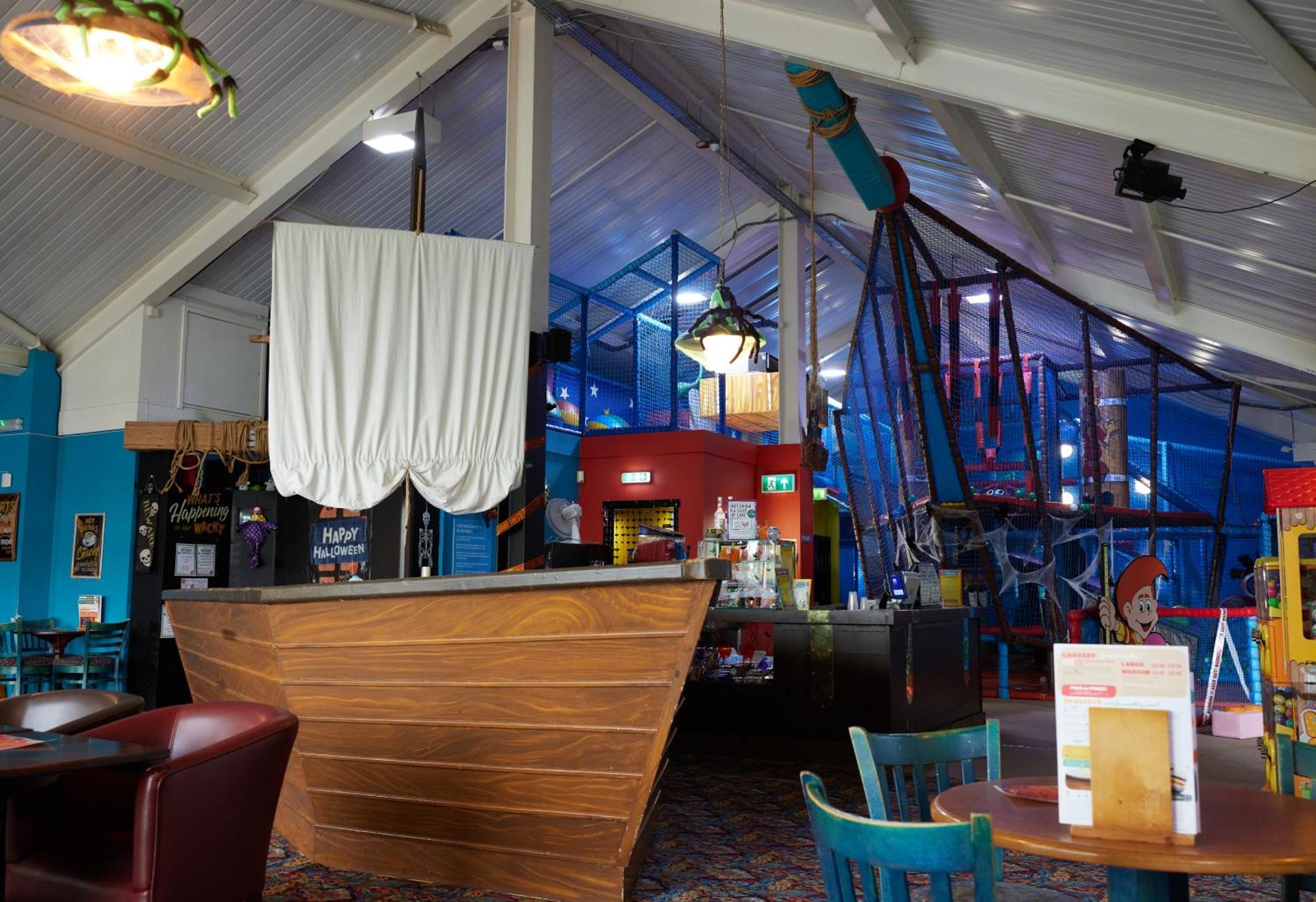 The Quays By Greene King Hotel 3*
